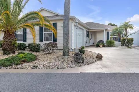 906 Drakeswood Ave, The Villages, FL 32162