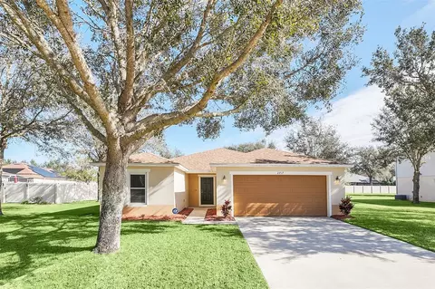 2717 Breezy Meadow Rd, Apopka, FL 32712
