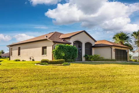 27507 Pine Straw Rd, Leesburg, FL 34748