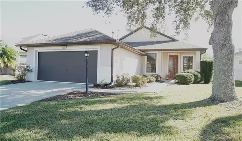 5622 Sir Churchill Dr, Leesburg, FL 34748
