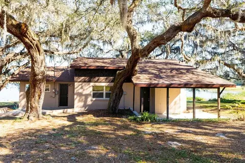 73 N Carol Ave, Mascotte, FL 34753