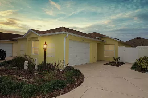 2078 Pink Blossom Ct, The Villages, FL 32162