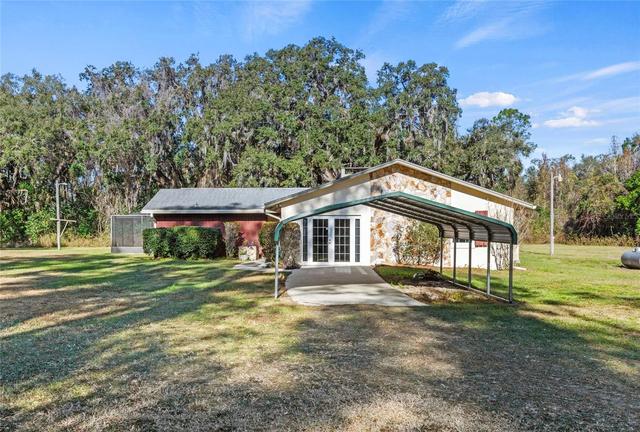 8955 E Daniels Rd, Floral City, FL 34436 | 33 Photos - Movoto