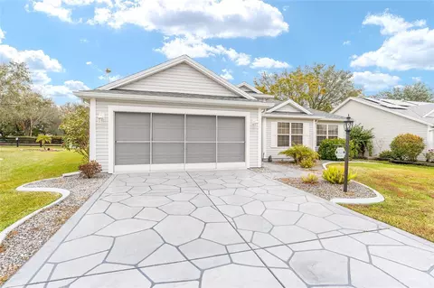 2123 Barbosa Ct, The Villages, FL 32159
