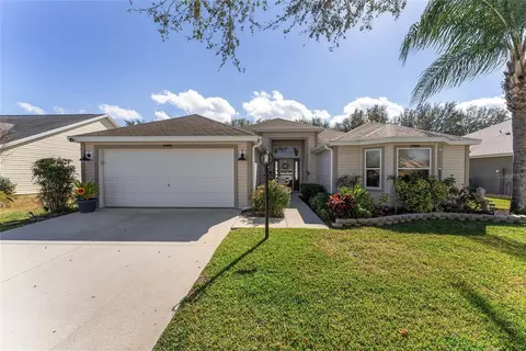 12037 NE 51st Cir, Oxford, FL 34484