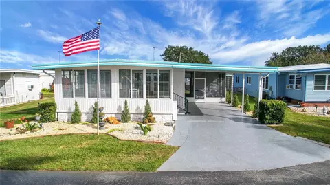 16 Captains Pt, Fruitland Park, FL 34731