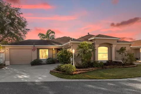 1038 Cottageville Ln, The Villages, FL 32162