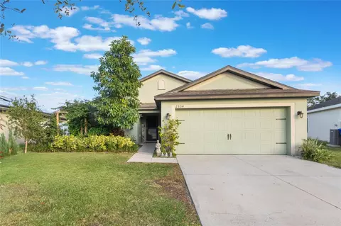 2334 Bexley Dr, Tavares, FL 32778