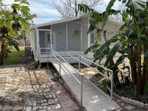 11587 Cr 675w, Webster, FL 33597