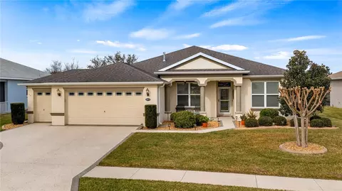 26715 Manassas Dr, Leesburg, FL 34748