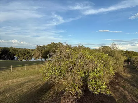 SE 165th Avenue, Weirsdale, FL 32195