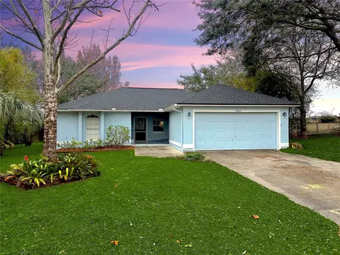 11307 Mandarin Dr, Clermont, FL 34711