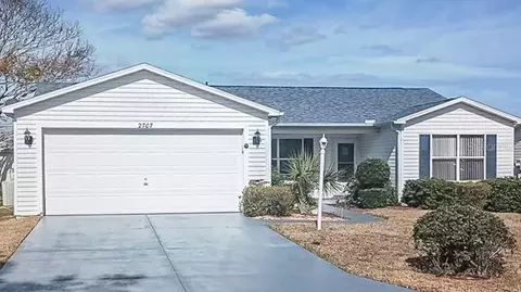 2707 Privada Dr, The Villages, FL 32162