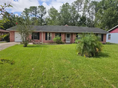 29 Lonesome Pine Trl, Yalaha, FL 34797