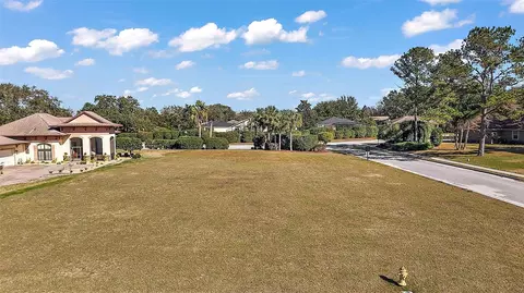 5049 Harbor Hts, Lady Lake, FL 32159