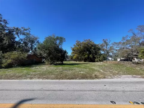 1230 N Chestnut Rd, Lakeland, FL 33805