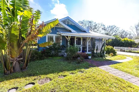 1102 N Arcadia Ave, Arcadia, FL 34266