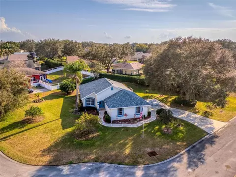 85 Golfview Cir, Umatilla, FL 32784