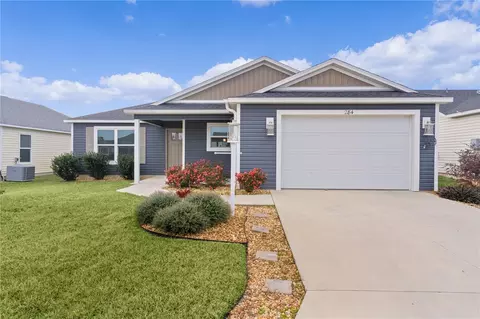 284 Pelchat Pl, The Villages, FL 32163