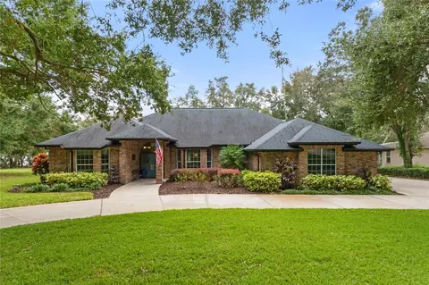 5910 Lake Emma Ct, Groveland, FL 34736