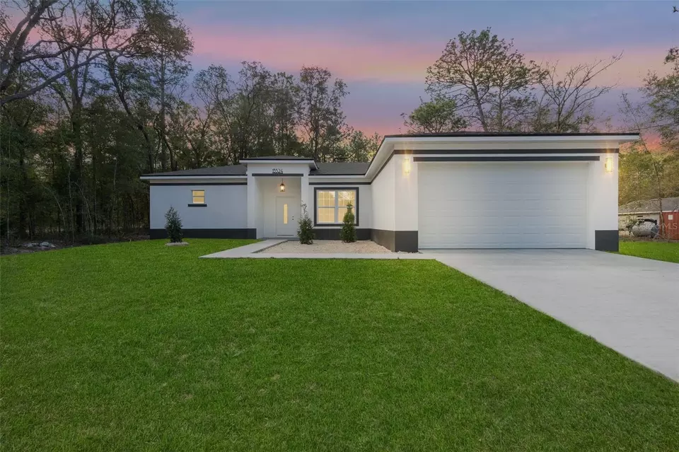 Exterior - 8264 SW 128th Ter, Dunnellon, FL 34432 photo 1 of 4