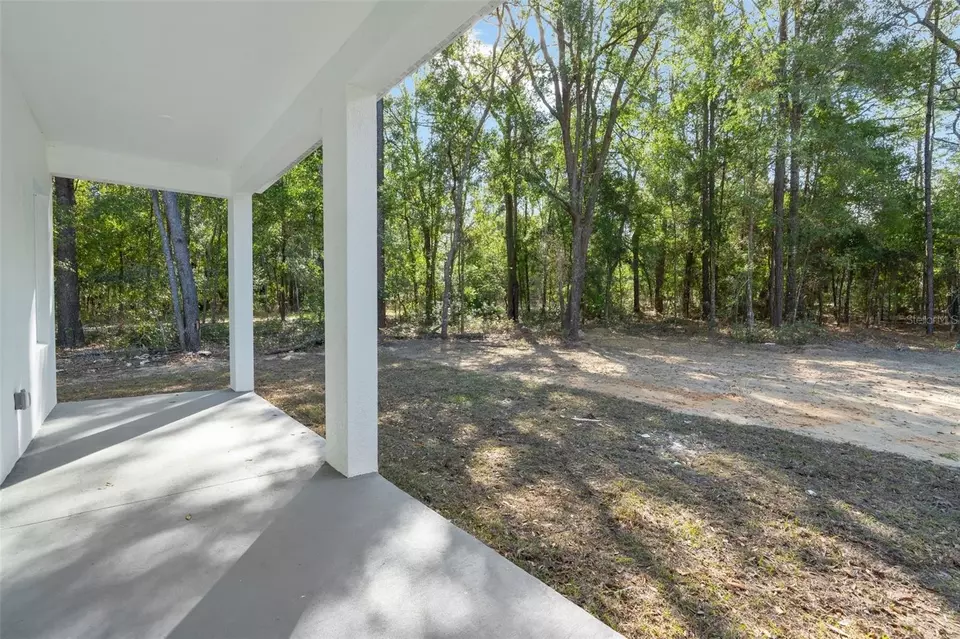 Exterior - 8264 SW 128th Ter, Dunnellon, FL 34432 photo 2 of 4