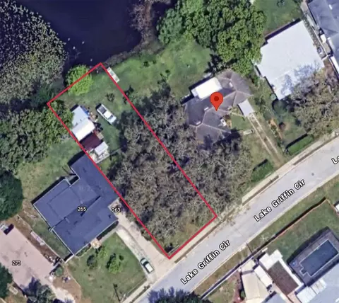 Lake Griffin Circle, Casselberry, FL 32707