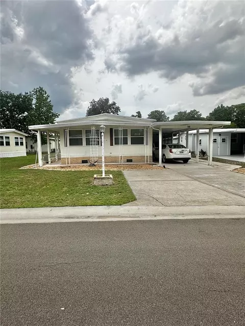 113 N Timber Trl, Wildwood, FL 34785