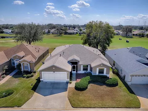 320 Bentwood Dr, Leesburg, FL 34748