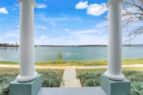 559 Juniper Springs Dr, Groveland, FL 34736
