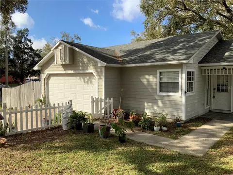 2001 Donnelly Pl, Mount Dora, FL 32757