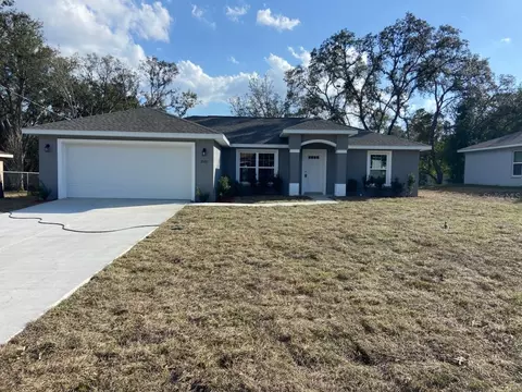2082 W Swanson Dr, Citrus Springs, FL 34434