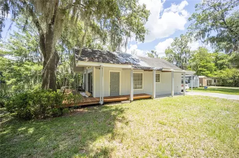 2886 N C 470, Lake Panasoffkee, FL 33538