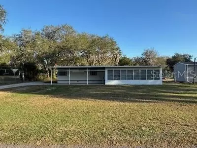 4305 Sunnyside Dr, Fruitland Park, FL 34731