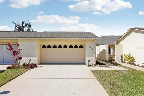 2229 Cypress Ct #C-4, Tavares, FL 32778