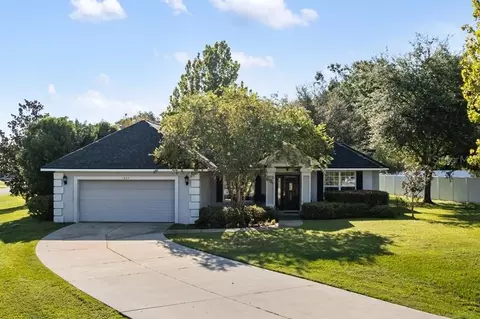 1603 Brookstone Ln, Fruitland Park, FL 34731