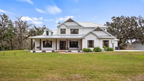 15734 Old Mill Pond Rd, Dade City, FL 33523