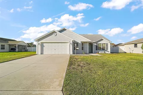 12050 NE 51st Cir, Oxford, FL 34484