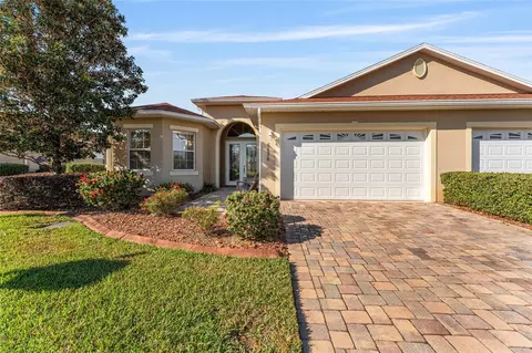 5138 Neptune Cir, Oxford, FL 34484