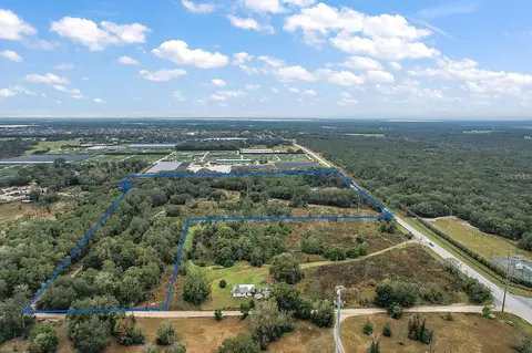 34305 Riordan Rd, Eustis, FL 32736