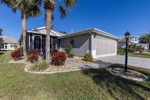 5952 Brittania Blvd, Tavares, FL 32778