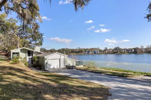 18944 Bates Ave, Eustis, FL 32736