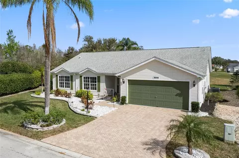 25274 Lost Oak Cir, Leesburg, FL 34748