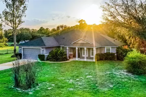 9825 Sandy Pines Rd, Clermont, FL 34711