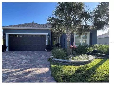 10267 Julia Isles Ave, Oxford, FL 34484