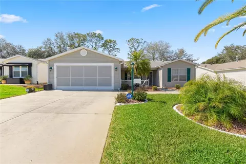 2738 Privada Dr, The Villages, FL 32162