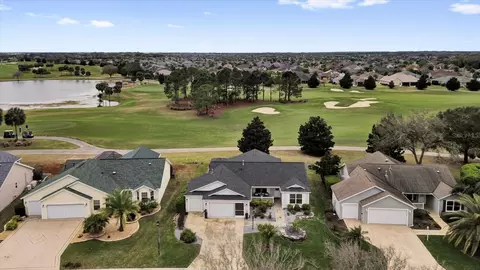 1755 Lakewood Dr, The Villages, FL 32162