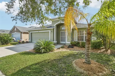 7444 Tower Bridge Dr, Wesley Chapel, FL 33545