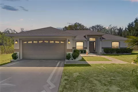 377 Ed Douglas Rd, Groveland, FL 34736