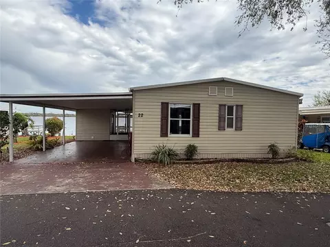 22 Big Tree Dr, Fruitland Park, FL 34731